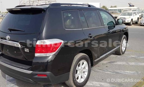 Buy Import Toyota Highlander Black Car in Import - Dubai in Aileu Buy Import Toyota Highlander Black Car in Import - Dubai in Aileu