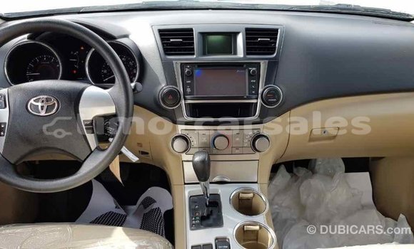 Buy Import Toyota Highlander Black Car in Import - Dubai in Aileu Buy Import Toyota Highlander Black Car in Import - Dubai in Aileu