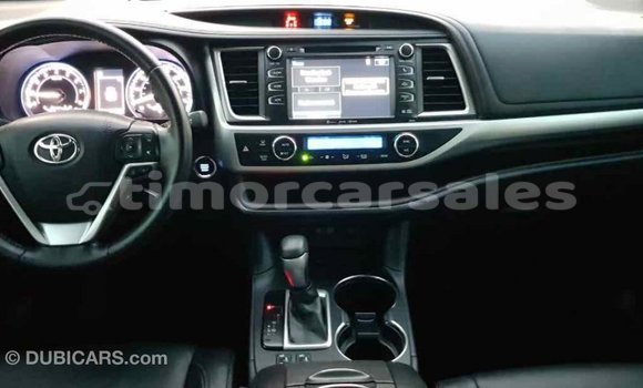 Buy Import Toyota Highlander Other Car in Import - Dubai in Aileu Buy Import Toyota Highlander Other Car in Import - Dubai in Aileu