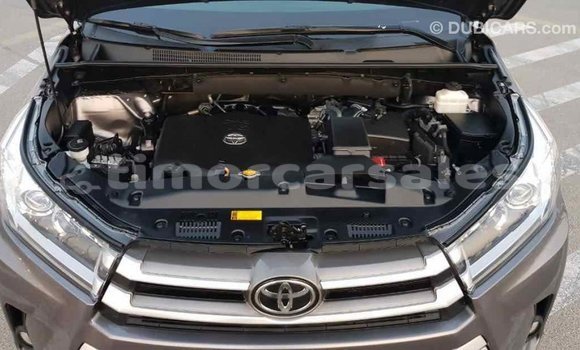 Buy Import Toyota Highlander Other Car in Import - Dubai in Aileu Buy Import Toyota Highlander Other Car in Import - Dubai in Aileu