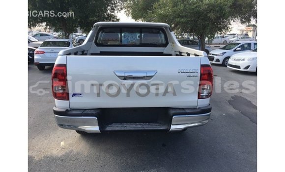 Buy Import Toyota Hilux White Car in Import - Dubai in Aileu Buy Import Toyota Hilux White Car in Import - Dubai in Aileu