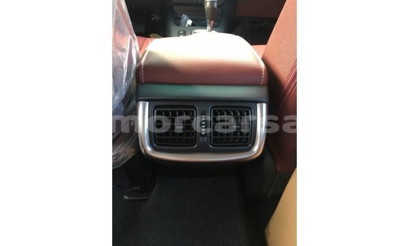 Buy Import Toyota Hilux White Car in Import - Dubai in Aileu Buy Import Toyota Hilux White Car in Import - Dubai in Aileu
