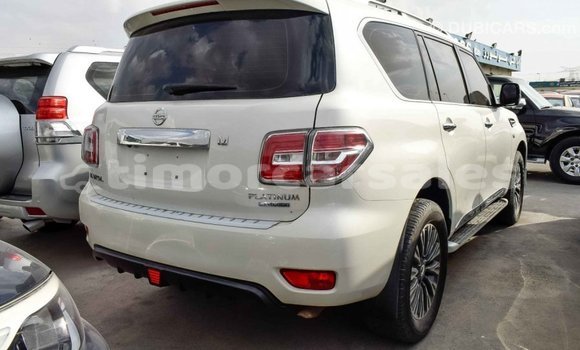 Buy Import Nissan Patrol White Car in Import - Dubai in Aileu Buy Import Nissan Patrol White Car in Import - Dubai in Aileu