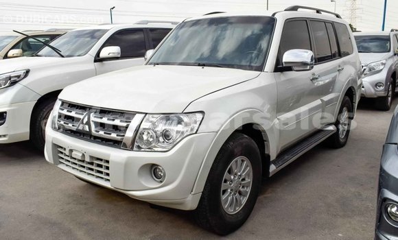 Buy Import Mitsubishi Pajero White Car in Import - Dubai in Aileu Buy Import Mitsubishi Pajero White Car in Import - Dubai in Aileu
