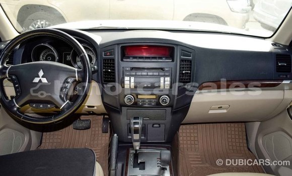 Buy Import Mitsubishi Pajero White Car in Import - Dubai in Aileu Buy Import Mitsubishi Pajero White Car in Import - Dubai in Aileu