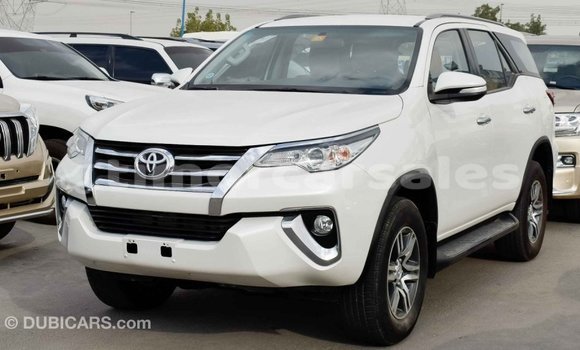 Buy Import Toyota Fortuner White Car in Import - Dubai in Aileu Buy Import Toyota Fortuner White Car in Import - Dubai in Aileu