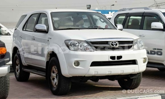 Buy Import Toyota Fortuner White Car in Import - Dubai in Aileu Buy Import Toyota Fortuner White Car in Import - Dubai in Aileu