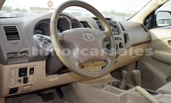 Buy Import Toyota Fortuner White Car in Import - Dubai in Aileu Buy Import Toyota Fortuner White Car in Import - Dubai in Aileu