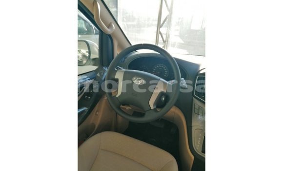 Buy Import Hyundai Accent White Car in Import - Dubai in Aileu Buy Import Hyundai Accent White Car in Import - Dubai in Aileu
