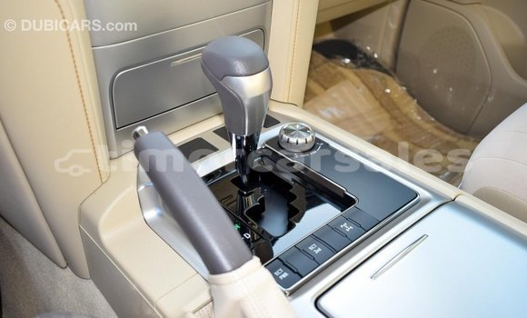 Buy Import Toyota Land Cruiser Black Car in Import - Dubai in Aileu Buy Import Toyota Land Cruiser Black Car in Import - Dubai in Aileu