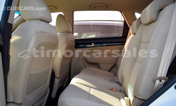 Buy Import Kia Sorento White Car in Import - Dubai in Aileu Buy Import Kia Sorento White Car in Import - Dubai in Aileu