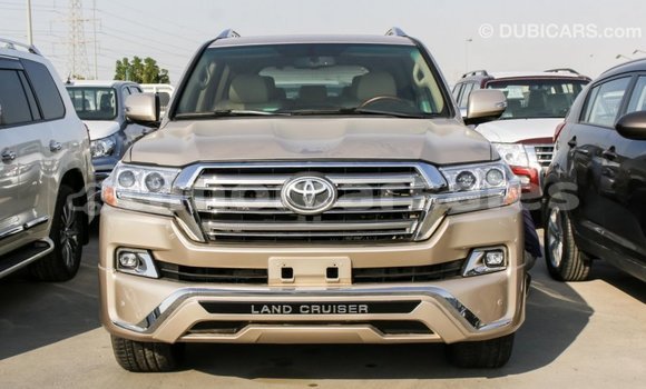 Buy Import Toyota Land Cruiser Other Car in Import - Dubai in Aileu Buy Import Toyota Land Cruiser Other Car in Import - Dubai in Aileu