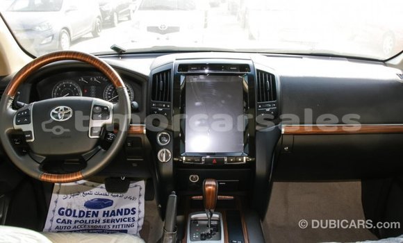 Buy Import Toyota Land Cruiser Other Car in Import - Dubai in Aileu Buy Import Toyota Land Cruiser Other Car in Import - Dubai in Aileu