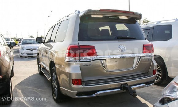 Buy Import Toyota Land Cruiser Other Car in Import - Dubai in Aileu Buy Import Toyota Land Cruiser Other Car in Import - Dubai in Aileu