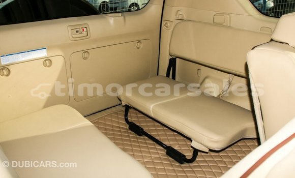 Buy Import Toyota Prado White Car in Import - Dubai in Aileu Buy Import Toyota Prado White Car in Import - Dubai in Aileu
