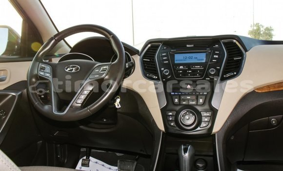 Buy Import Hyundai Santa Fe Brown Car in Import - Dubai in Aileu Buy Import Hyundai Santa Fe Brown Car in Import - Dubai in Aileu