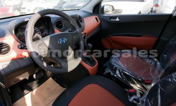 Buy Import Hyundai i10 Blue Car in Import - Dubai in Aileu Buy Import Hyundai i10 Blue Car in Import - Dubai in Aileu