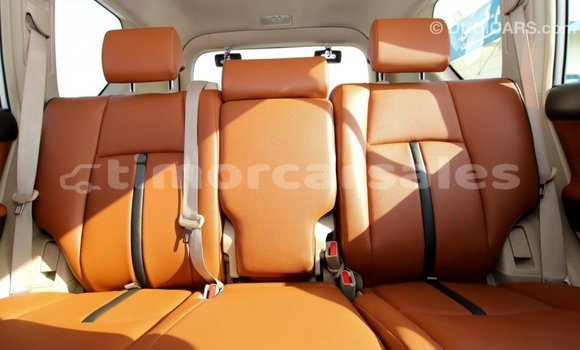 Buy Import Toyota Prado White Car in Import - Dubai in Aileu Buy Import Toyota Prado White Car in Import - Dubai in Aileu