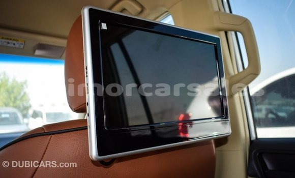 Buy Import Toyota Prado White Car in Import - Dubai in Aileu Buy Import Toyota Prado White Car in Import - Dubai in Aileu