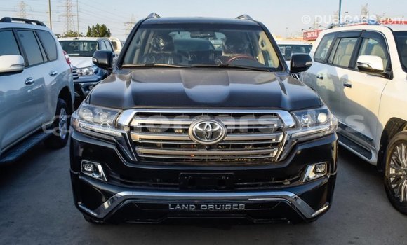 Buy Import Toyota Land Cruiser Black Car in Import - Dubai in Aileu Buy Import Toyota Land Cruiser Black Car in Import - Dubai in Aileu