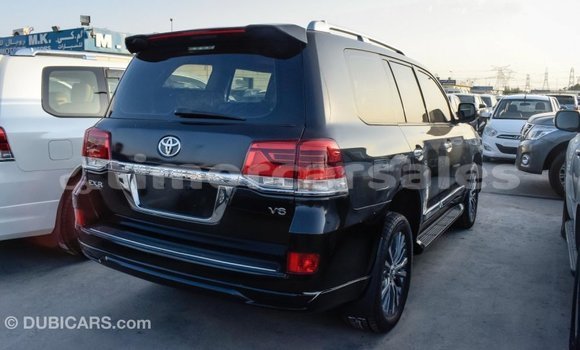 Buy Import Toyota Land Cruiser Black Car in Import - Dubai in Aileu Buy Import Toyota Land Cruiser Black Car in Import - Dubai in Aileu