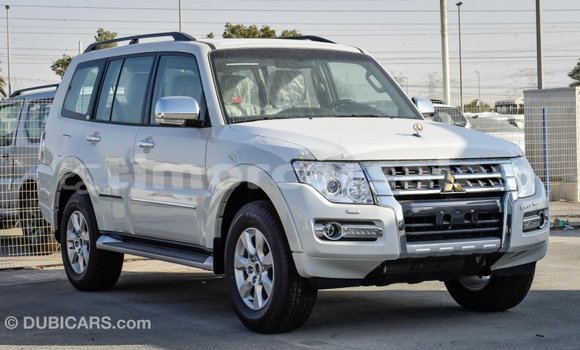 Buy Import Mitsubishi Pajero White Car in Import - Dubai in Aileu Buy Import Mitsubishi Pajero White Car in Import - Dubai in Aileu