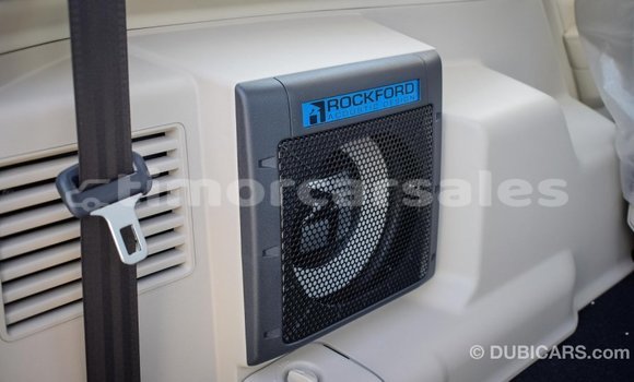 Buy Import Mitsubishi Pajero White Car in Import - Dubai in Aileu Buy Import Mitsubishi Pajero White Car in Import - Dubai in Aileu