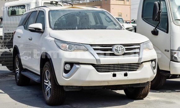 Buy Import Toyota Fortuner White Car in Import - Dubai in Aileu Buy Import Toyota Fortuner White Car in Import - Dubai in Aileu