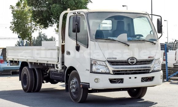 Buy Import Hino 300 Series White Truck in Import - Dubai in Aileu Buy Import Hino 300 Series White Truck in Import - Dubai in Aileu