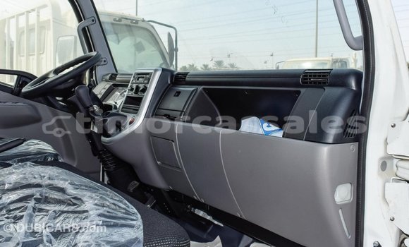 Buy Import Mitsubishi L400 White Truck in Import - Dubai in Aileu Buy Import Mitsubishi L400 White Truck in Import - Dubai in Aileu