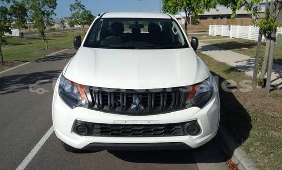 Acheter Occasion Voiture Mitsubishi Triton Blanc à Dili, Dili Acheter Occasion Voiture Mitsubishi Triton Blanc à Dili, Dili
