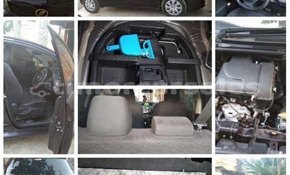 Acheter Occasion Voiture Toyota Vitz Noir à Dili, Dili Acheter Occasion Voiture Toyota Vitz Noir à Dili, Dili