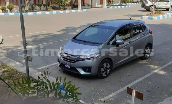 Buy Used Honda Fit Silver Car in Dili in Dili Buy Used Honda Fit Silver Car in Dili in Dili