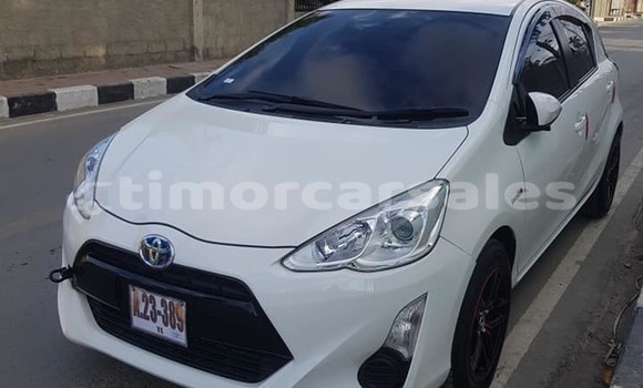 Buy Used Toyota Aqua White Car in Dili in Dili Buy Used Toyota Aqua White Car in Dili in Dili
