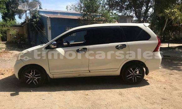 Buy Used Toyota Avanza White Car in Dili in Dili Buy Used Toyota Avanza White Car in Dili in Dili
