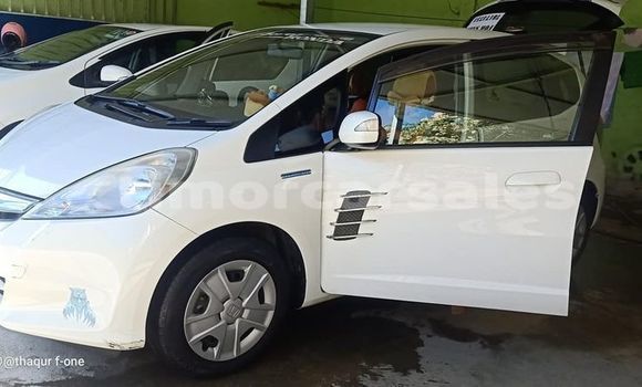Acheter Occasion Voiture Honda Fit Blanc à Dili, Dili Acheter Occasion Voiture Honda Fit Blanc à Dili, Dili