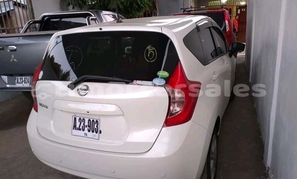 Buy Used Nissan Note White Car in Baucau in Baucau Buy Used Nissan Note White Car in Baucau in Baucau