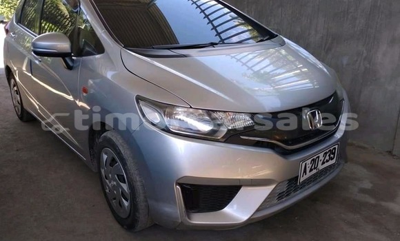 Buy Used Honda Fit Silver Car in Baucau in Baucau Buy Used Honda Fit Silver Car in Baucau in Baucau