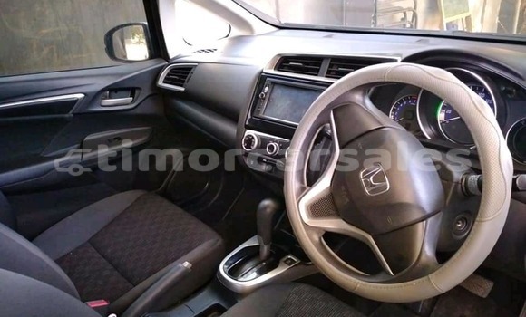 Buy Used Honda Fit Silver Car in Baucau in Baucau Buy Used Honda Fit Silver Car in Baucau in Baucau