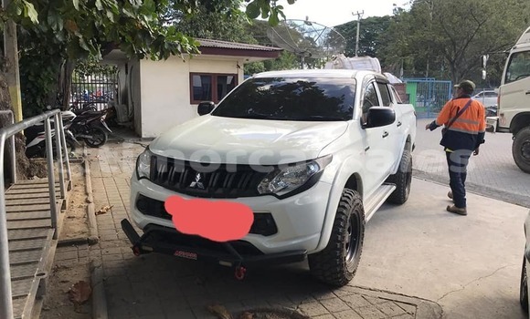 Acheter Occasion Voiture Mitsubishi Triton Blanc à Dili, Dili Acheter Occasion Voiture Mitsubishi Triton Blanc à Dili, Dili