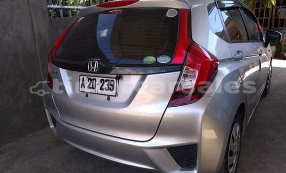 Acheter Occasion Voiture Honda Fit Blanc à Aileu, Aileu Acheter Occasion Voiture Honda Fit Blanc à Aileu, Aileu