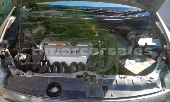 Buy Used Honda Stream Blue Car in Dili in Dili Buy Used Honda Stream Blue Car in Dili in Dili