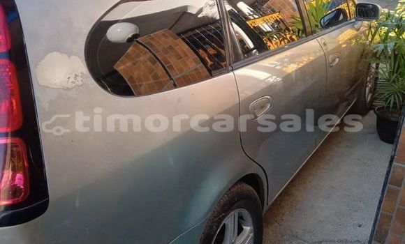 Buy Used Honda Stream Blue Car in Dili in Dili Buy Used Honda Stream Blue Car in Dili in Dili