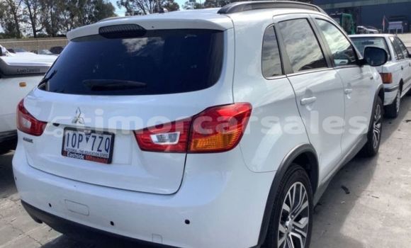 Acheter Occasion Voiture Mitsubishi Asx Blanc à Dili, Dili Acheter Occasion Voiture Mitsubishi Asx Blanc à Dili, Dili