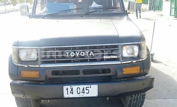 Acheter Occasion Voiture Toyota Land Cruiser Noir à Dili, Dili Acheter Occasion Voiture Toyota Land Cruiser Noir à Dili, Dili