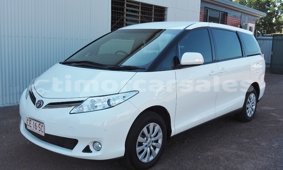 Acheter Import Voiture Toyota Previa Blanc à Dili, Dili Acheter Import Voiture Toyota Previa Blanc à Dili, Dili