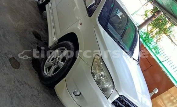 Buy Used Toyota RAV4 White Car in Aileu in Aileu Buy Used Toyota RAV4 White Car in Aileu in Aileu