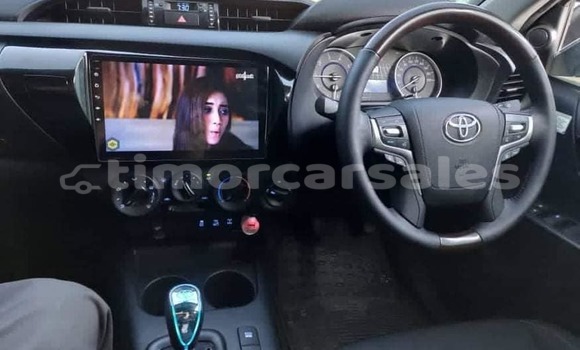 Buy Used Toyota Hilux White Car in Aileu in Aileu Buy Used Toyota Hilux White Car in Aileu in Aileu