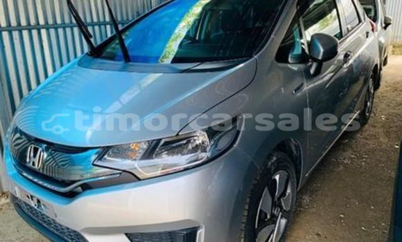 Buy Used Honda Fit Silver Car in Aileu in Aileu Buy Used Honda Fit Silver Car in Aileu in Aileu