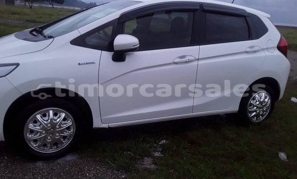 Buy Used Honda Fit White Car in Aileu in Aileu Buy Used Honda Fit White Car in Aileu in Aileu
